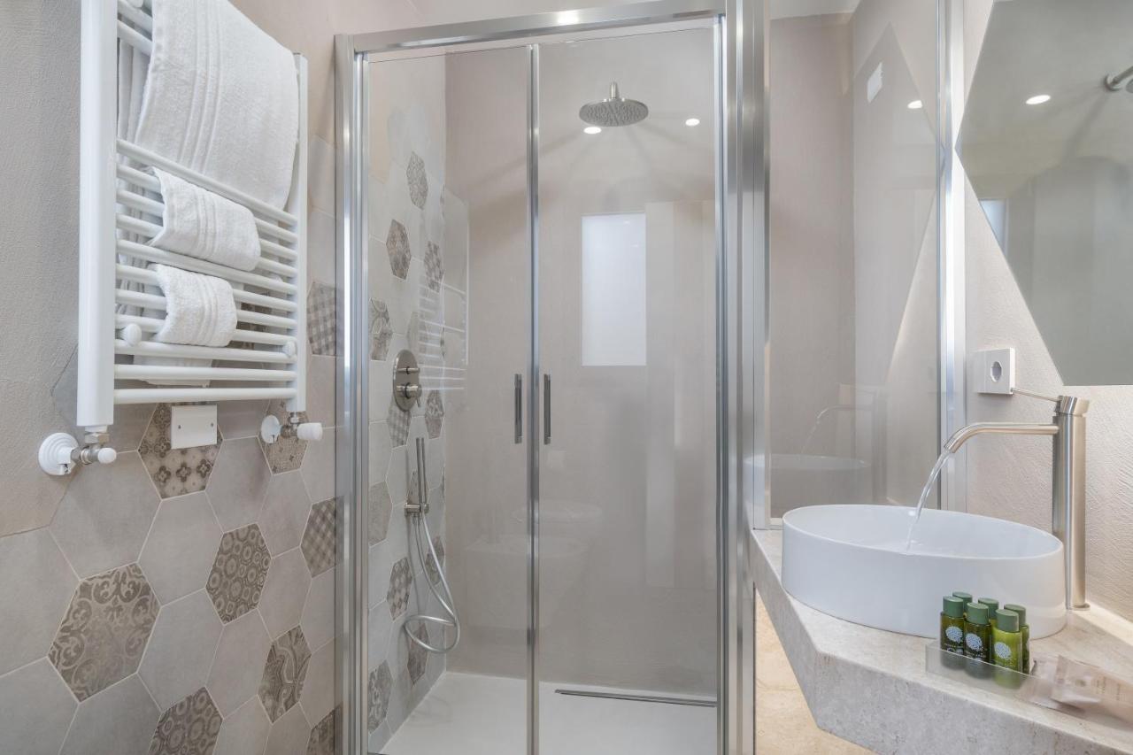 Villa Ilma Luxury Rooms อาร์ซาเคนา ภายนอก รูปภาพ