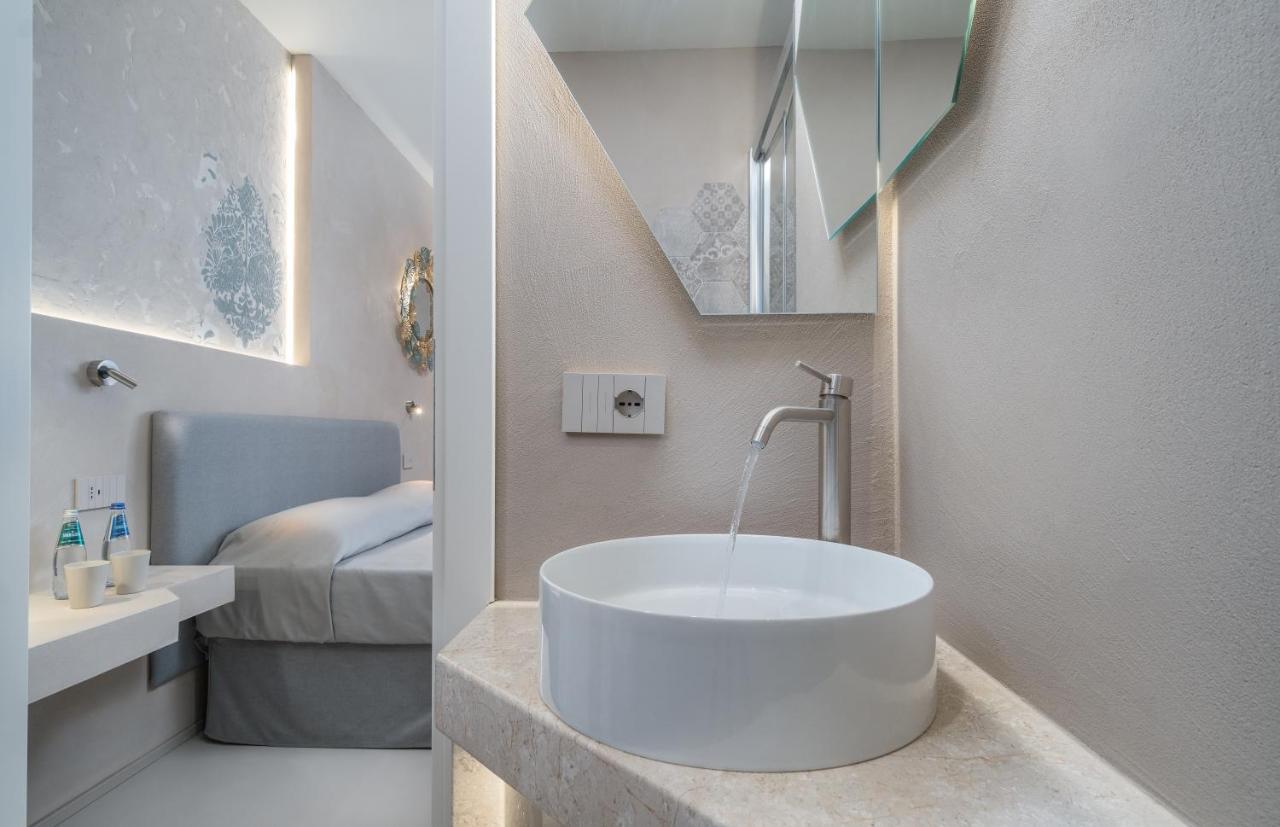 Villa Ilma Luxury Rooms อาร์ซาเคนา ภายนอก รูปภาพ