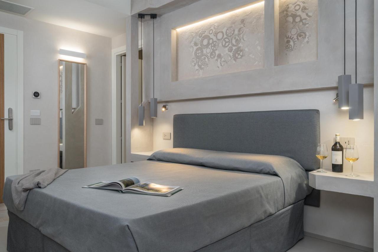 Villa Ilma Luxury Rooms อาร์ซาเคนา ภายนอก รูปภาพ